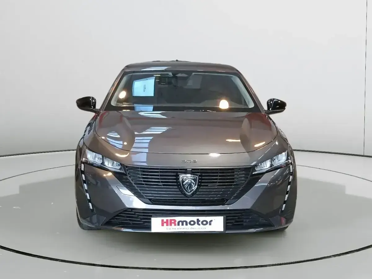 Usado Peugeot 308 Active 131 CV (96 kW) 2022 Gris Familiar