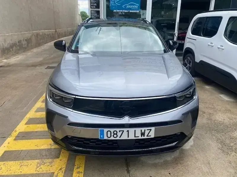 Usado Opel Grandland X GS Line 224 CV (164 kW) 2022 Gris SUV