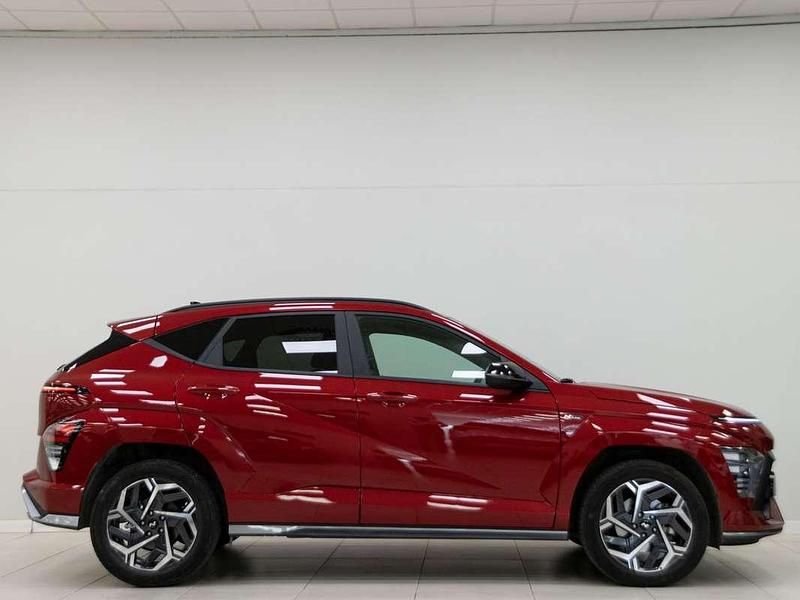 Usado Hyundai Kona N Line 101 CV (74 kW) 2024 Rojo SUV