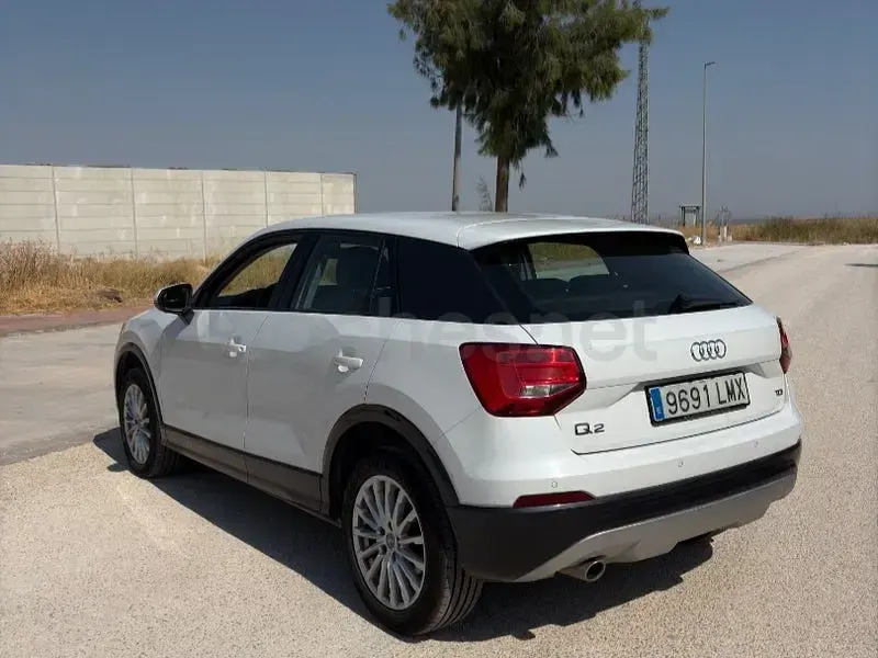 Usado Audi Q2 Advanced Plus 116 CV (85 kW) 2018 Blanco SUV