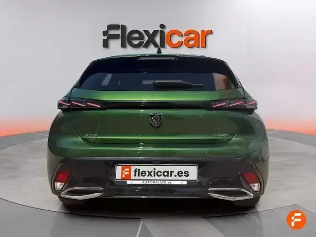 Usado Peugeot 308 GT 180 CV (132 kW) 2022 Verde