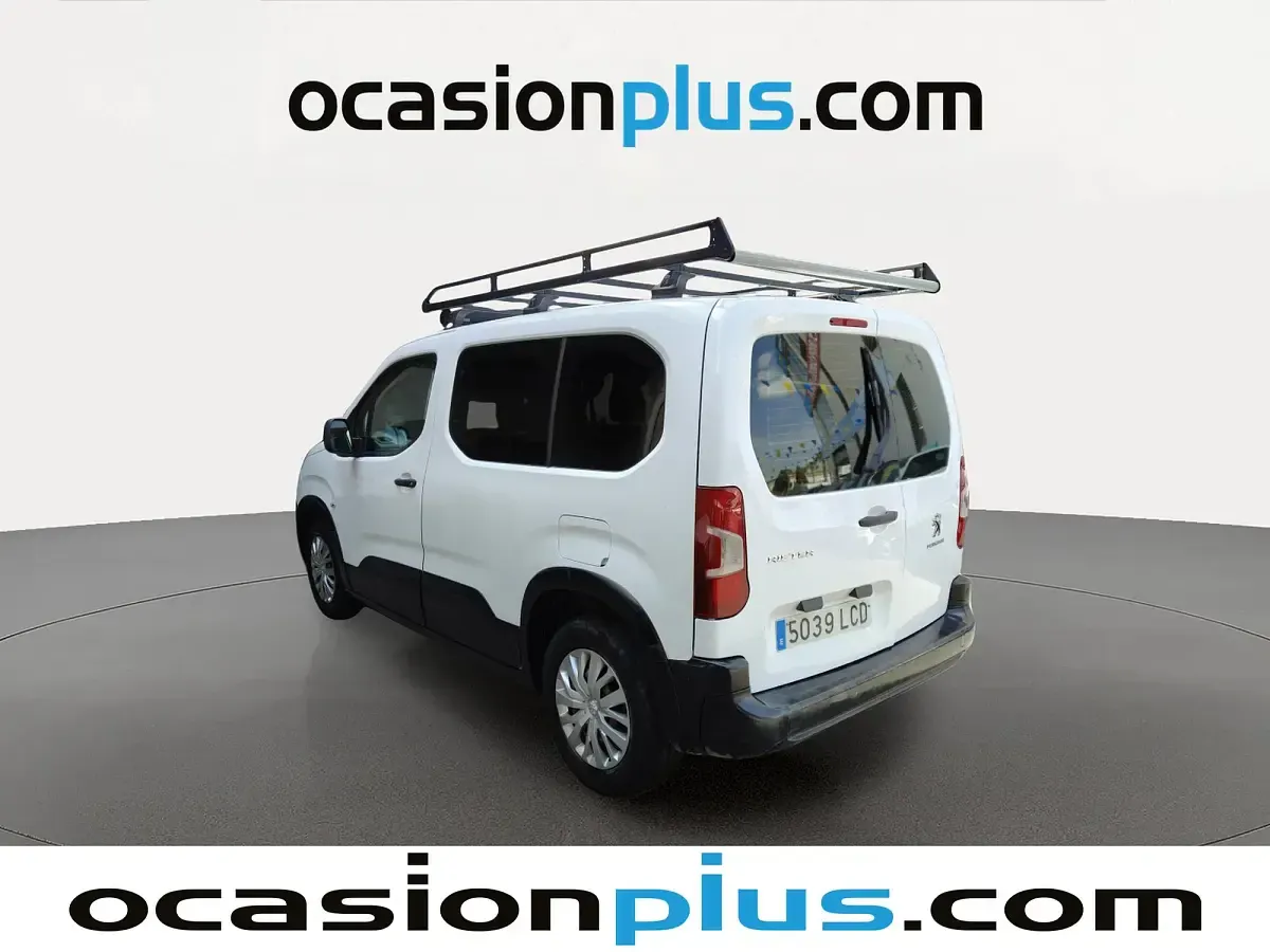 Begagnad Peugeot Rifter Access 100 HK (73 kW) 2019 Vit Minibuss