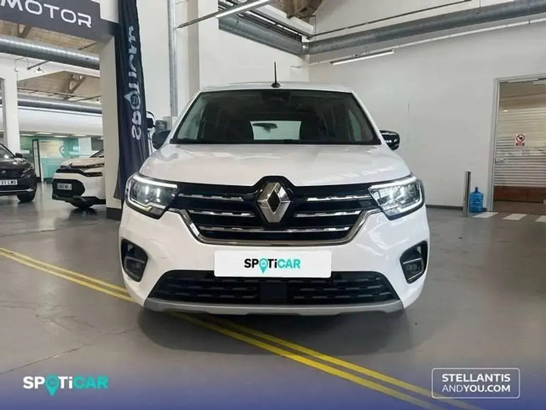 Usado Renault Kangoo Edition One 95 CV (69 kW) 2022 Blanco Monovolumen