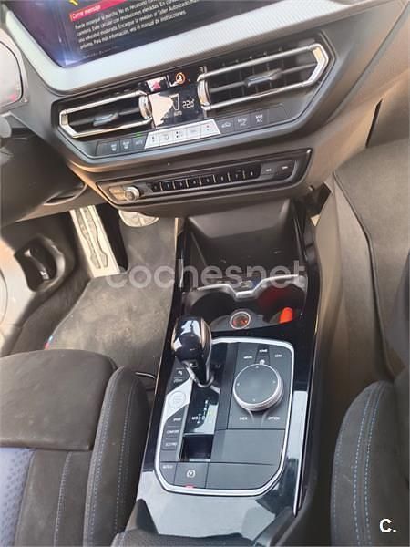 Usado BMW 118 M Sport 150 CV (110 kW) 2021 Blanco Utilitario