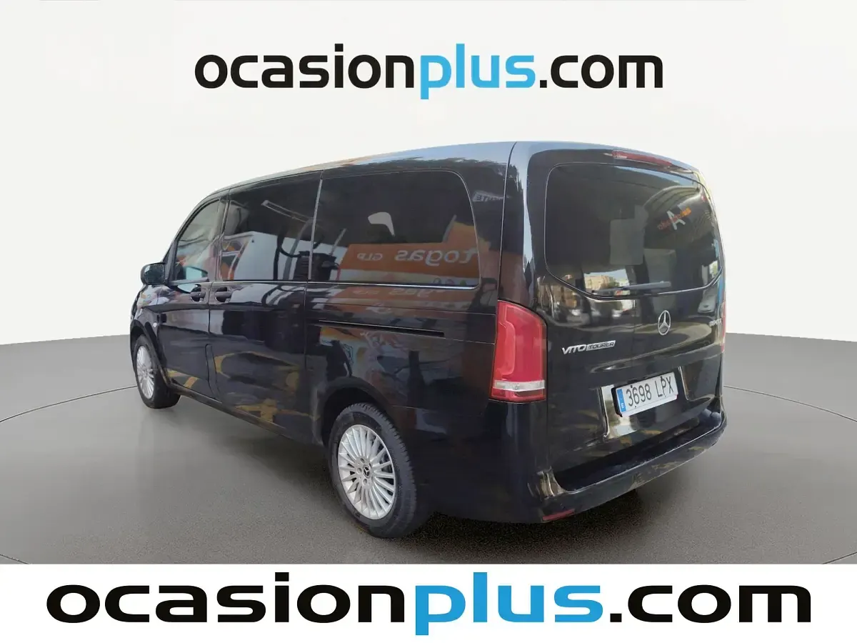 Usado Mercedes Vito 163 CV (119 kW) 2021 Negro Van