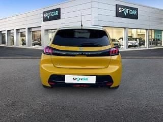 Usado Peugeot 208 Allure 102 CV (75 kW) 2022 Amarillo Utilitario