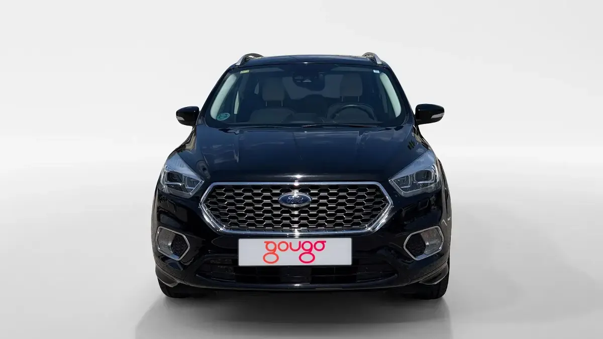 Usado Ford Kuga Vignale 163 CV (119 kW) 2019 Gris / plata SUV
