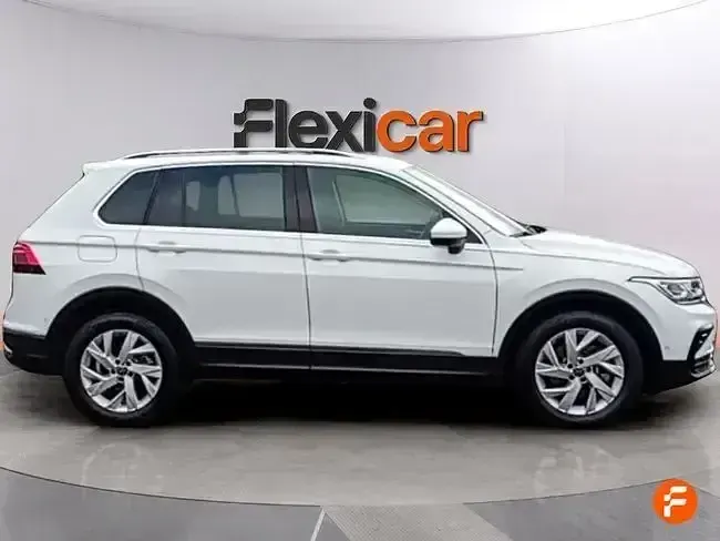 Usado VW Tiguan Life 245 CV (180 kW) 2021 Blanco SUV