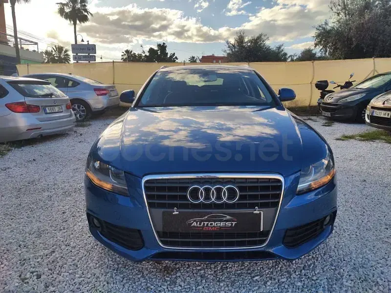 Usado Audi A4 143 HP (105 kW) 2008 Azul Carrinha