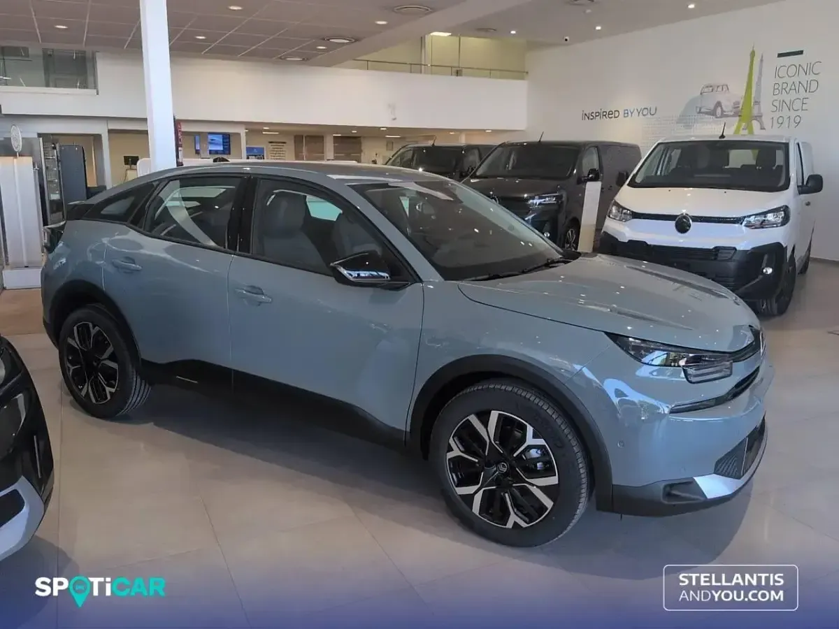 Nuevo Citroën C4 Business Class 145 CV (106 kW) 2026 Verde SUV