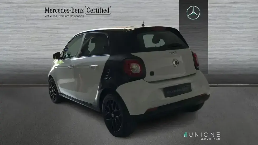 Usado Smart ForFour Electric Drive Passion 60 kW (82 CV) 2020 Blanco