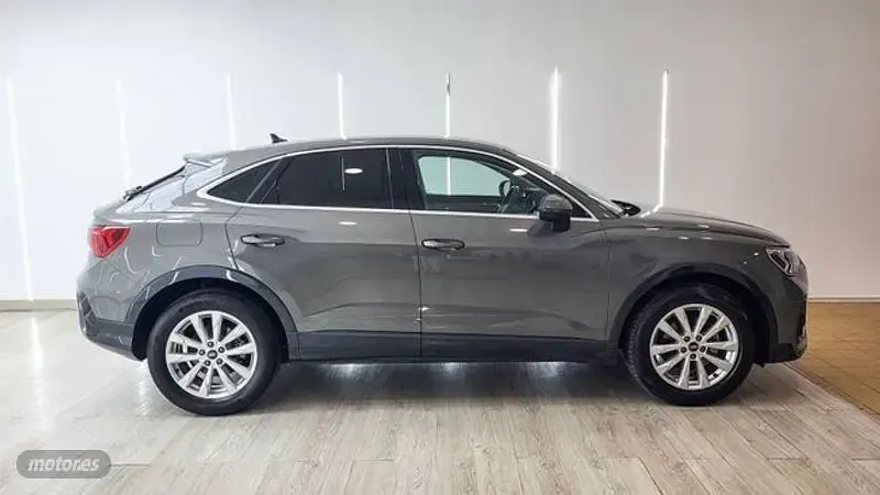 Usado Audi Q3 Advanced 150 CV (110 kW) 2021 Gris SUV