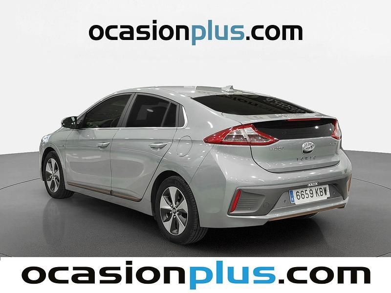 Usado Hyundai Ioniq Style 88 kW (120 CV) 2017 Gris plata Utilitario