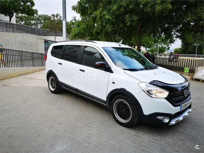 Usado Dacia Lodgy 130 CV (95 kW) 2019 Blanco Monovolumen