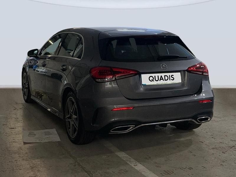 Usado Mercedes A200 163 CV (119 kW) 2022 Gris