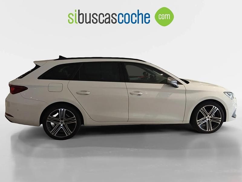 Usado Seat Leon FR 150 CV (110 kW) 2025 Blanco