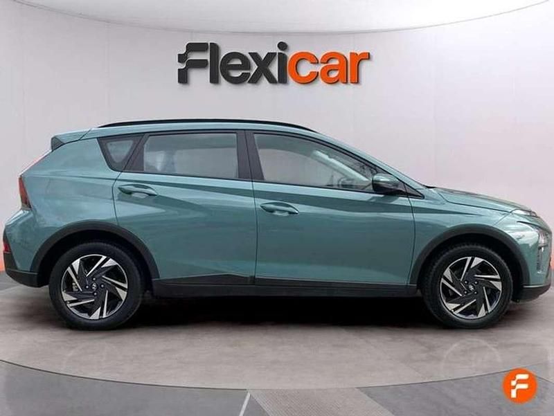 Usado Hyundai Bayon 84 CV (61 kW) 2023 Verde SUV
