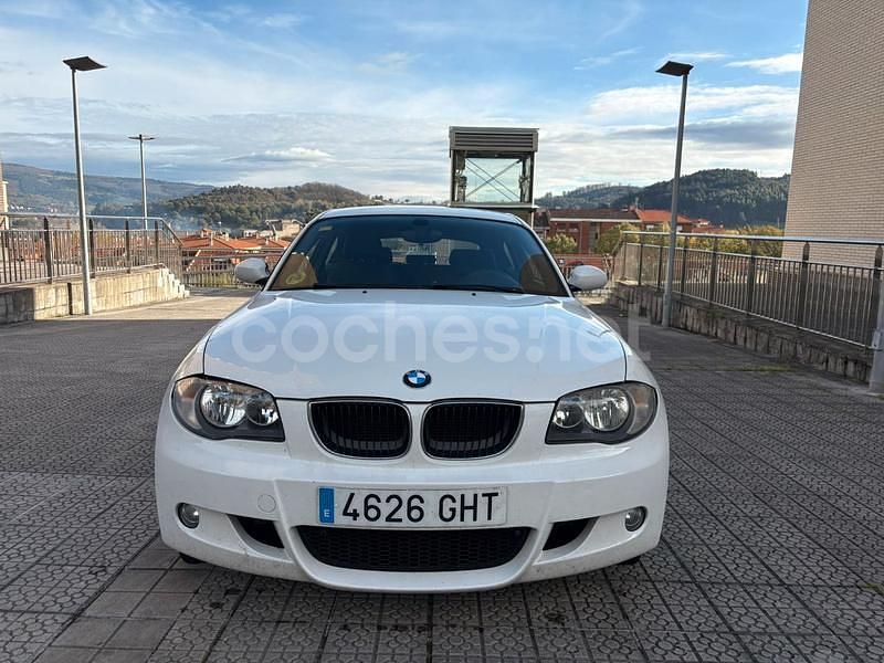 Usado BMW 118 143 CV (105 kW) 2008 Blanco Utilitario