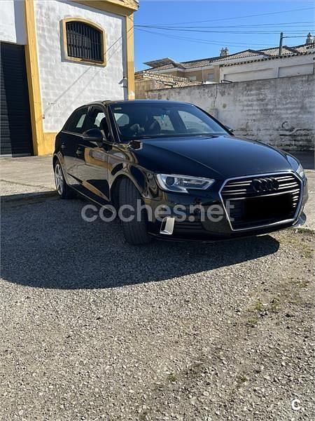 Usado Audi A3 Sport 115 CV (84 kW) 2018 Negro Berlina