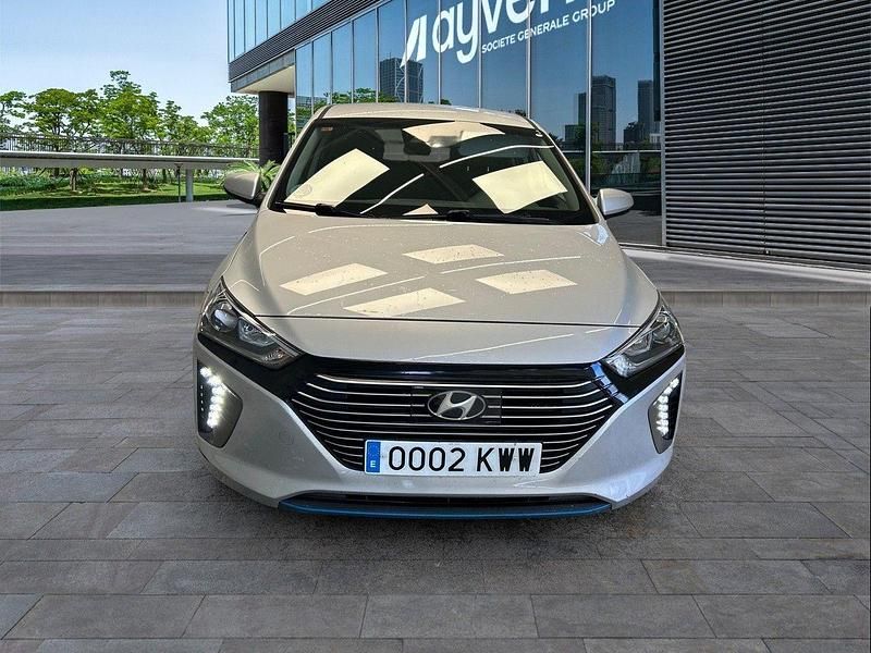 Usado Hyundai Ioniq 141 CV (103 kW) 2019 Gris Utilitario