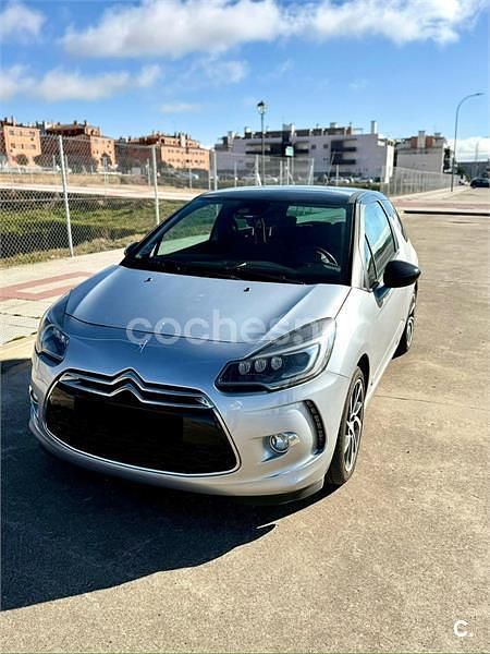 Gris / plata Usado 2014 Citroën DS3 Style Berlina | 7000 € (Precio justo) - Imagen 1/4