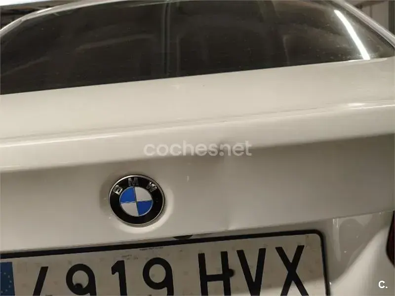 Usado BMW 318 143 CV (105 kW) 2014 Blanco Berlina