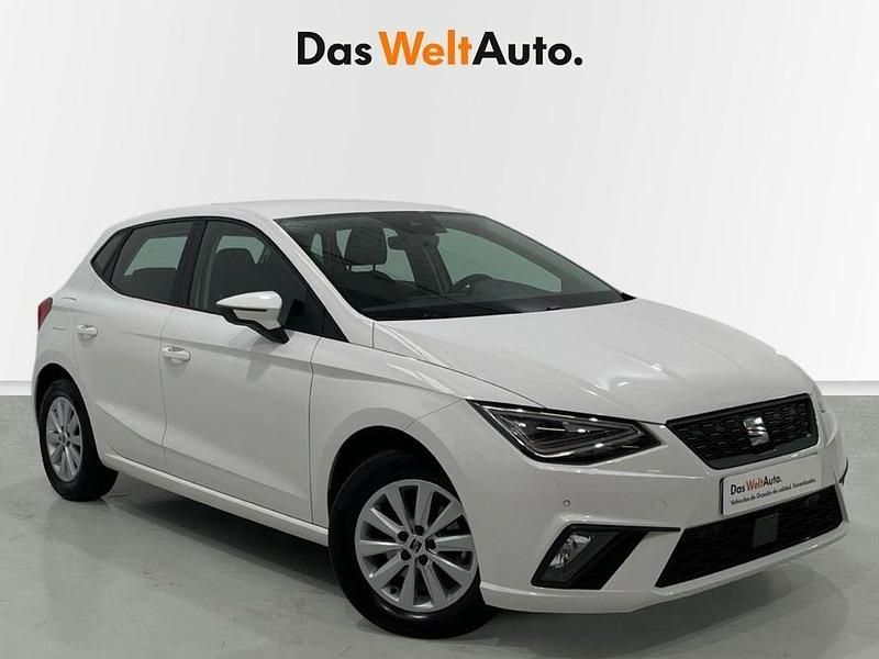 Usado Seat Ibiza Style 110 CV (80 kW) 2023 Blanco Utilitario