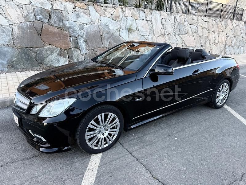 Negro Usado 2011 Mercedes E200 Avantgarde Descapotable | 17.900 € (Precio justo) - Imagen 1/4