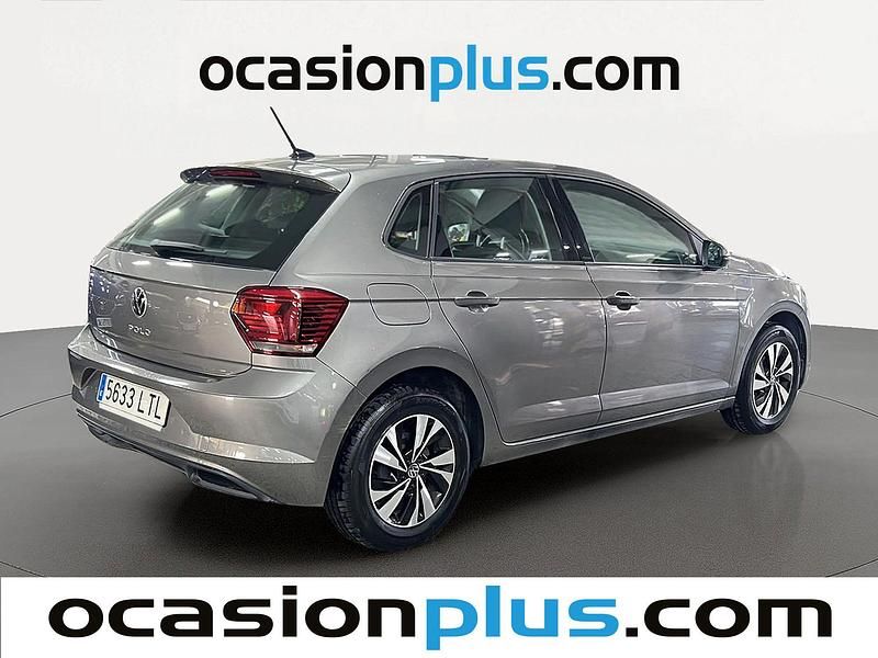 Usado VW Polo Advance 95 CV (69 kW) 2021 Gris Utilitario