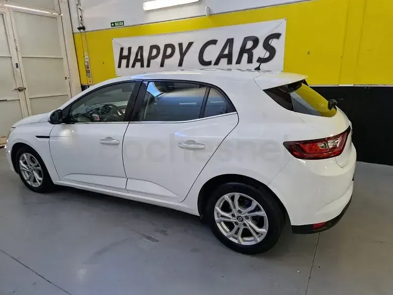 Usado Renault Mégane IV Bose Edition 115 CV (84 kW) 2019 Blanco Berlina