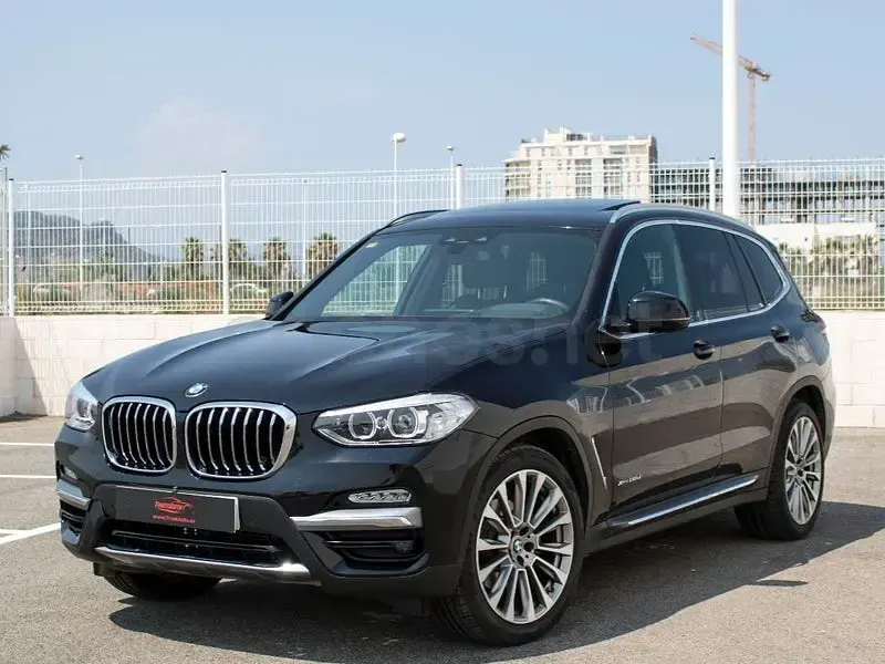 Usado BMW X3 Luxury Line 190 CV (139 kW) 2018 Gris / plata SUV