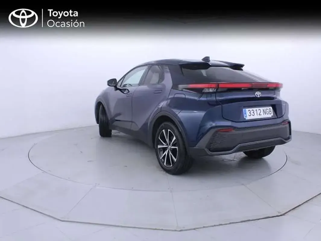 Usado Toyota C-HR Advance 140 CV (102 kW) 2025 Azul SUV