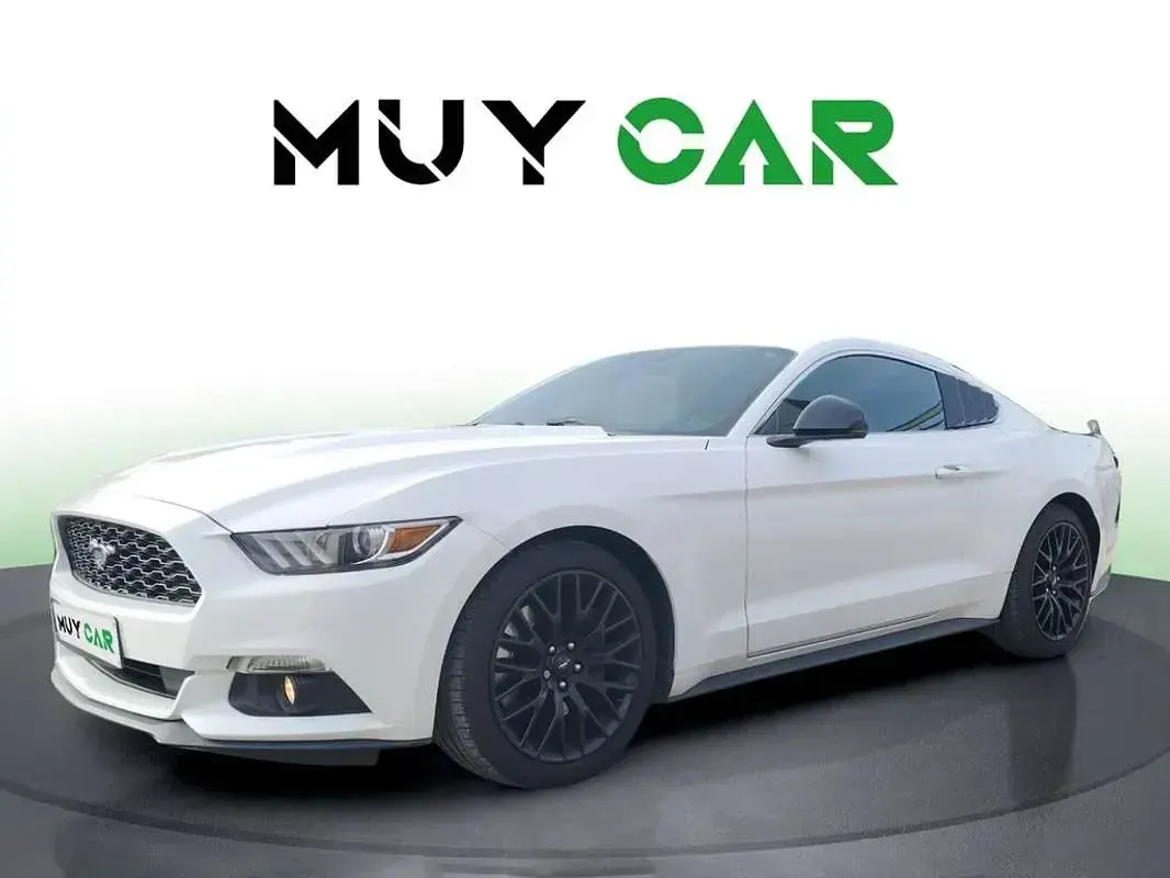 Używany Ford Mustang Fastback 314 KM (230 kW) 2016 Biały Coupe
