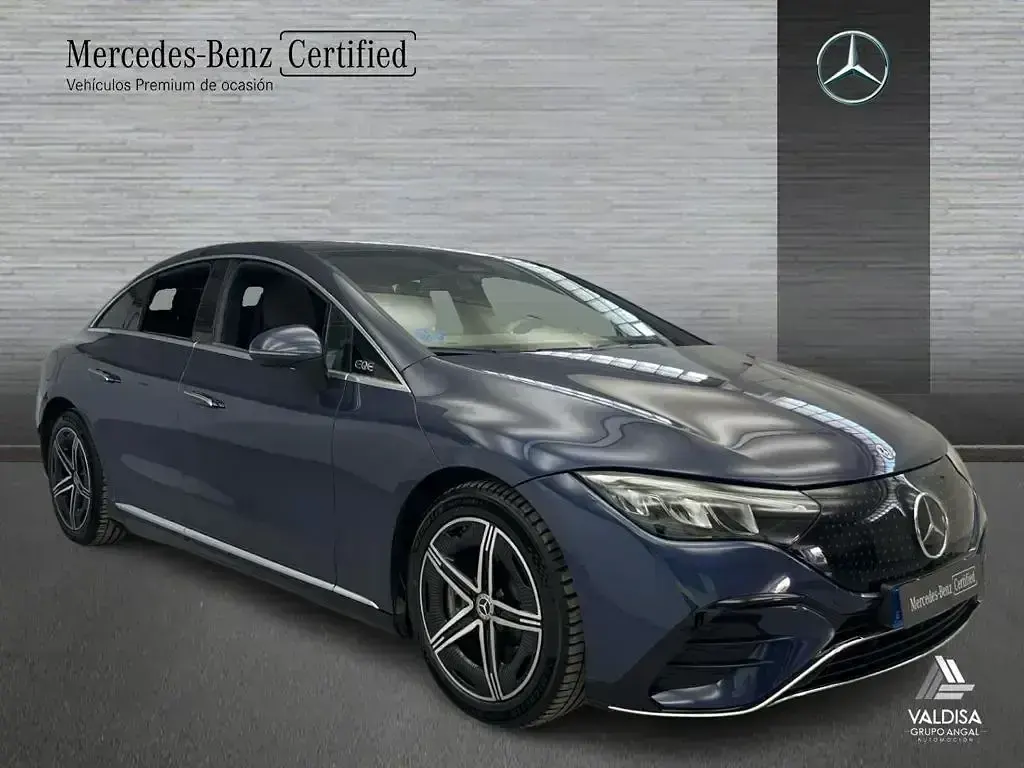 Usado Mercedes EQE350 Edition 214 kW (292 CV) 2024 Azul sodalita Berlina