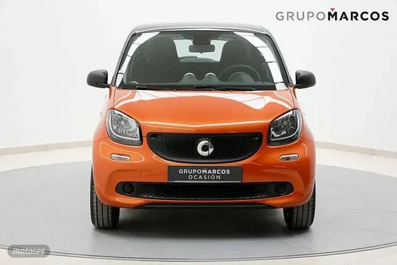Usado Smart ForFour 71 CV (52 kW) 2017 Naranja Utilitario