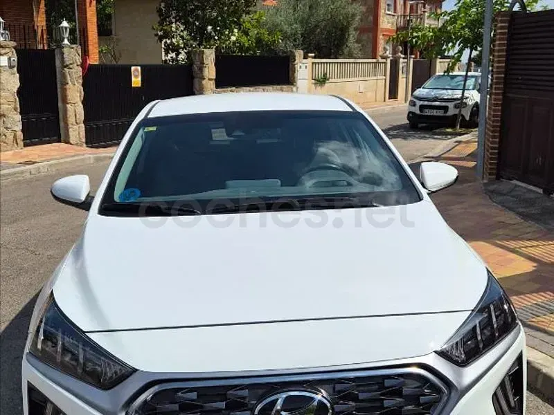 Usado Hyundai Ioniq 141 CV (103 kW) 2019 Blanco Utilitario
