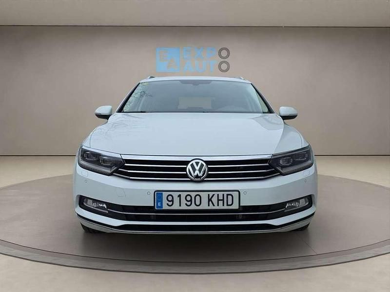 Usado VW Passat Sport 179 CV (131 kW) 2018 Blanco Familiar