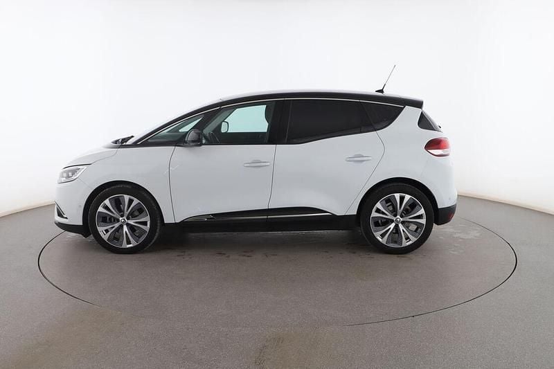 Usado Renault Scénic IV Intens 132 CV (97 kW) 2017 Blanco Monovolumen