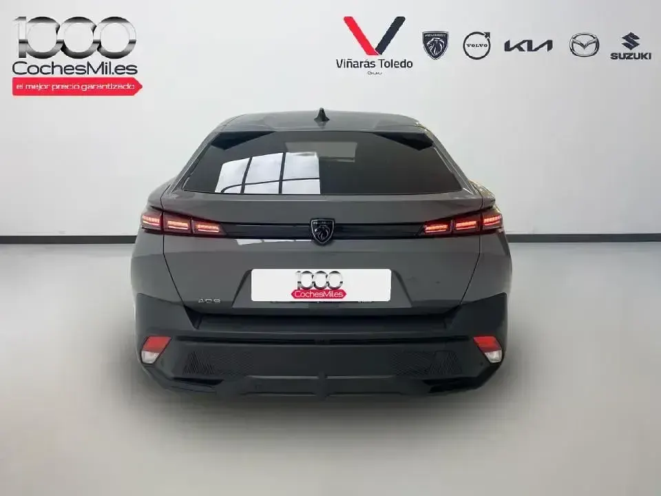 Usado Peugeot 408 Allure 145 CV (106 kW) 2025 Gris SUV