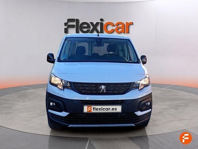 Usado Peugeot Rifter Active 100 CV (73 kW) 2022 Blanco Monovolumen