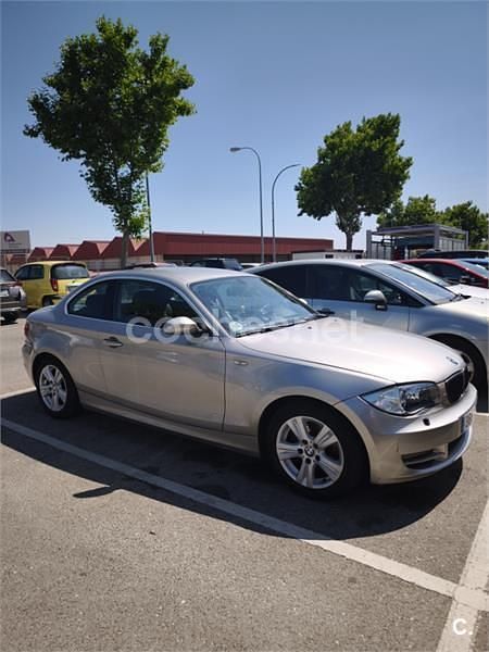 Gris / plata Usado 2008 BMW 120 Coupé Coupe | 9000 € (Buen precio) - Imagen 1/4