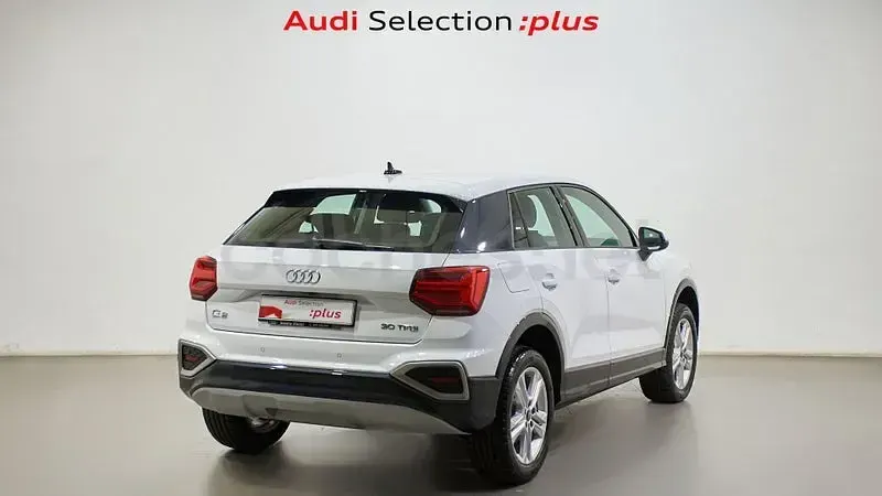 Usado Audi Q2 Advanced Plus 110 CV (80 kW) 2023 Blanco SUV