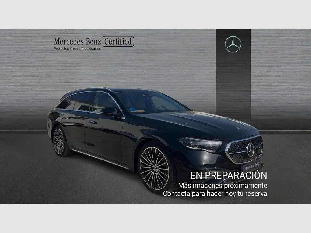 Usado Mercedes E300 313 CV (230 kW) 2025 Negro Familiar