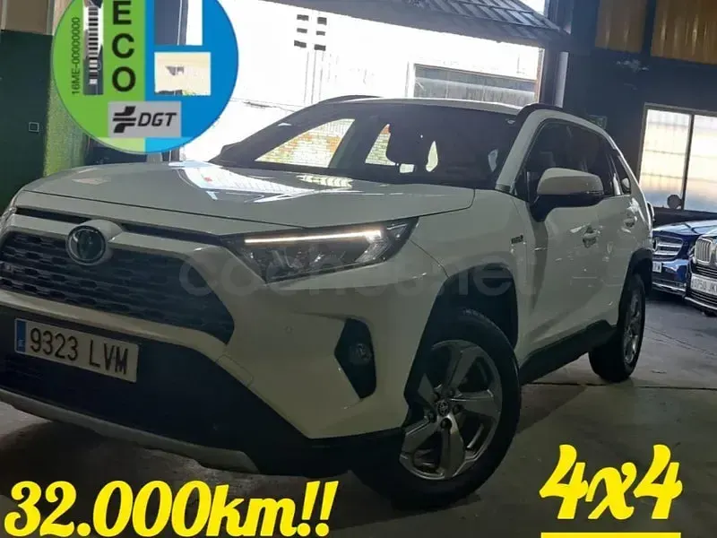Usado Toyota RAV4 Hybrid Advance 222 CV (163 kW) 2022 Blanco SUV
