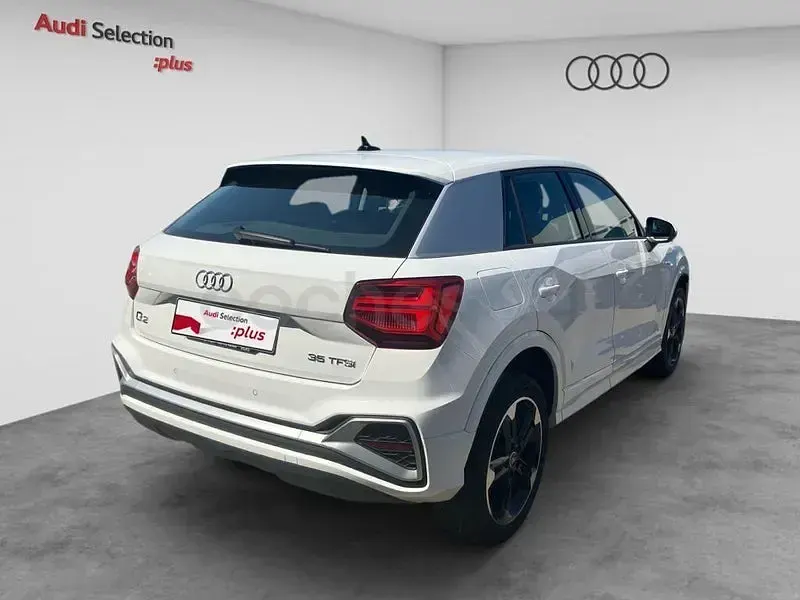 Usado Audi Q2 S-Line 150 CV (110 kW) 2024 Blanco SUV