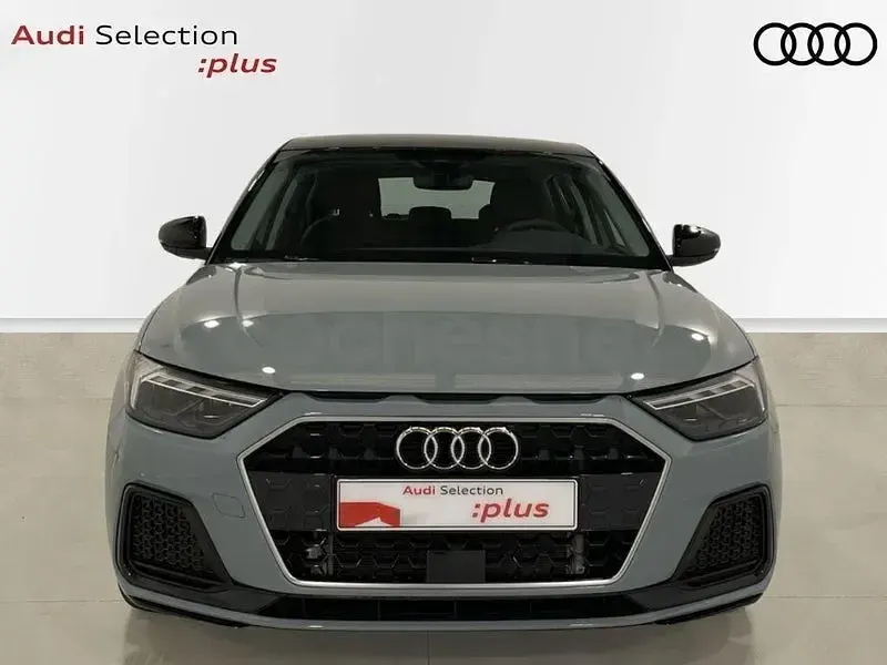 Usado Audi A1 Sportback Advanced Plus 110 CV (80 kW) 2024 Gris / plata Utilitario