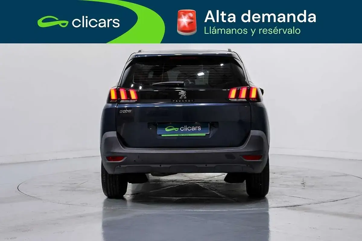 Usado Peugeot 5008 Allure 165 CV (121 kW) 2017 Azul Monovolumen