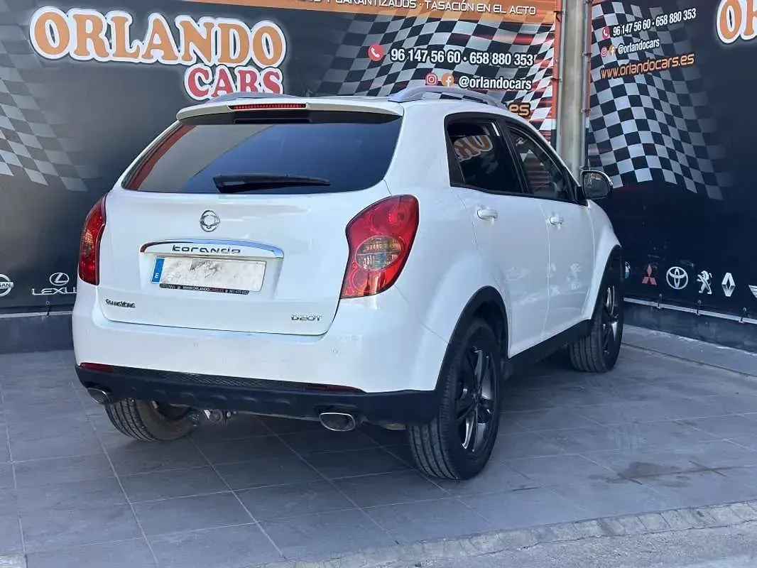 Usado SsangYong Korando 175 CV (128 kW) 2011 Blanco SUV