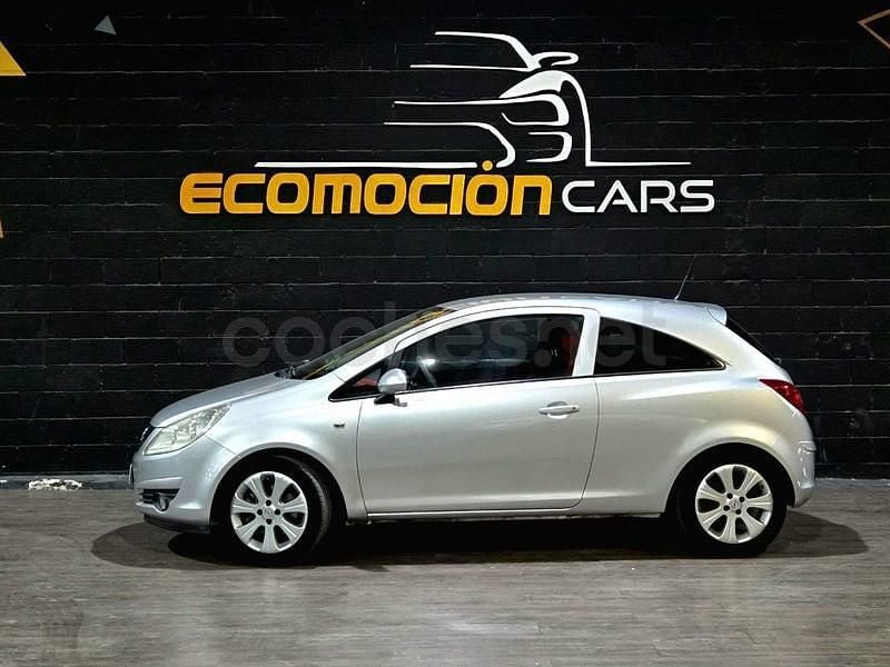 Usado Opel Corsa 90 CV (66 kW) 2008 Gris / plata Utilitario