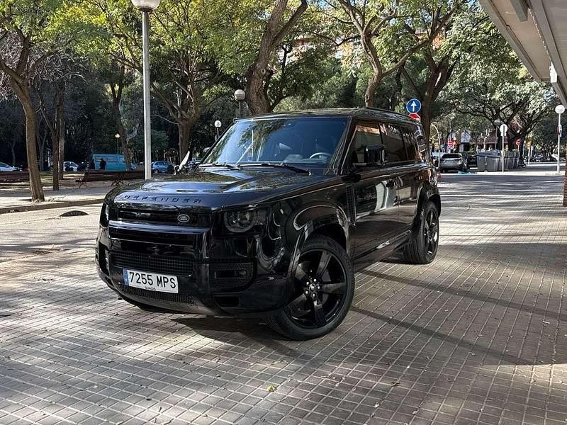Usado Land Rover Defender SE Dynamic 400 CV (294 kW) 2024 Negro SUV